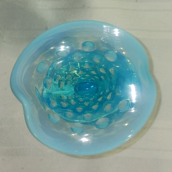 Vintage Fenton Hobnail Blue Opalescent Cornucopia Candle Holder ca. 1940 - 1942 - Picture 5 of 6